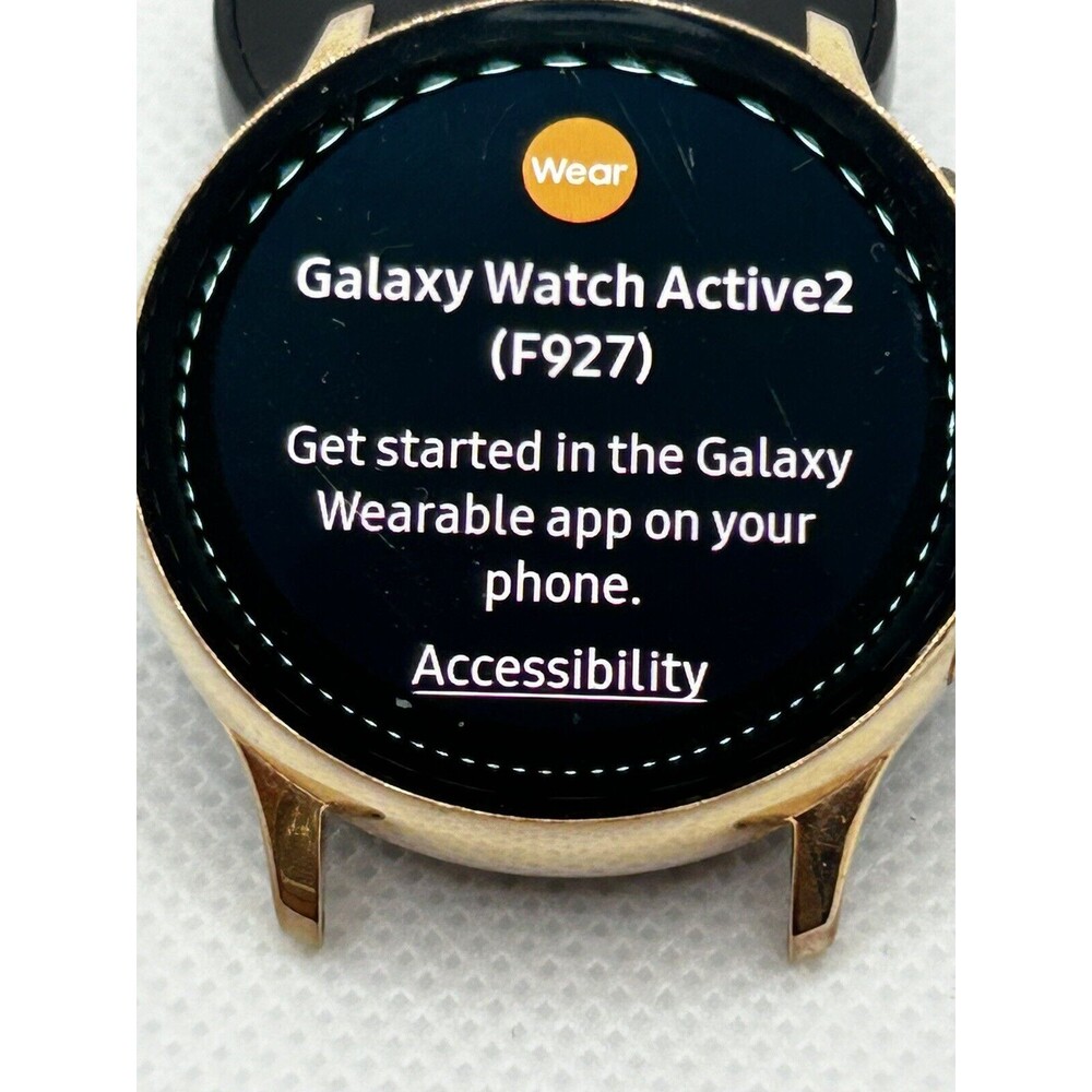 Samsung Galaxy  Active 2 Watch 40mm Gold tone Good Condition